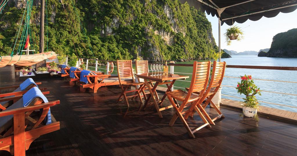 Garden Bay Luxury Cruise Hotel Ha Long Eksteriør billede