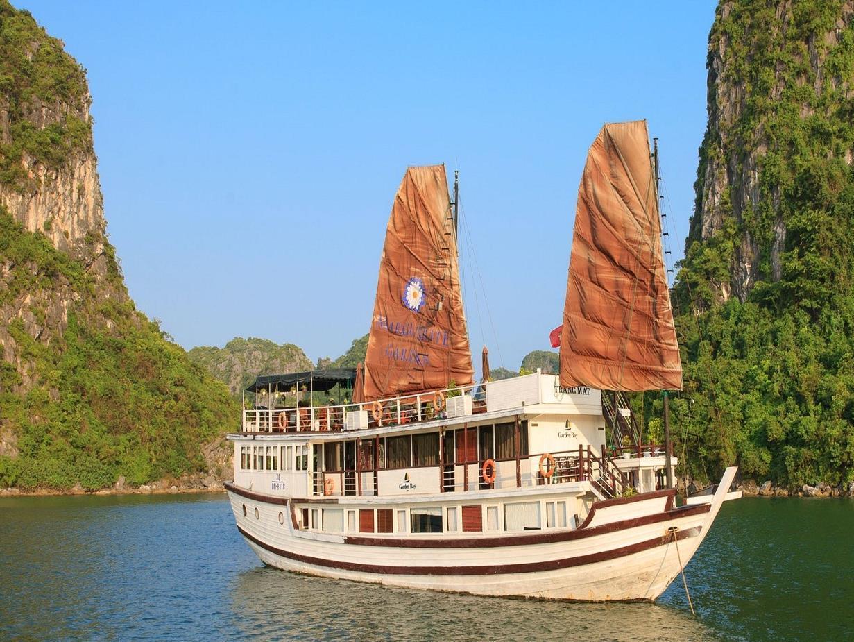 Garden Bay Luxury Cruise Hotel Ha Long Eksteriør billede