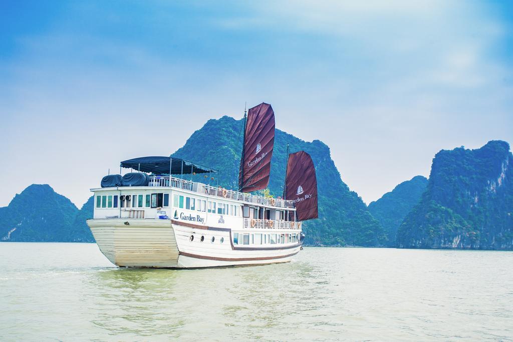 Garden Bay Luxury Cruise Hotel Ha Long Eksteriør billede
